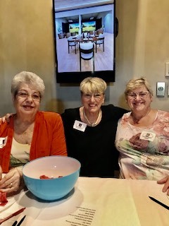 11.Karen Lopnow/ Sue Sartick/ Sue Schmidt.jpg